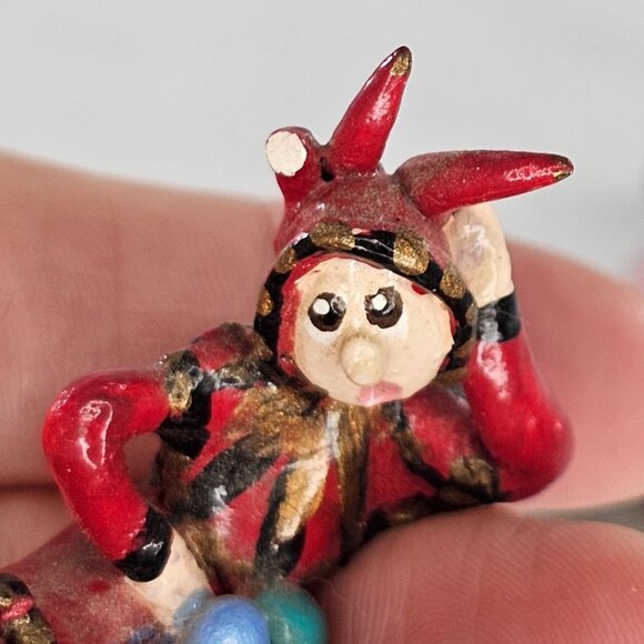 Vintage Handmade Harlequin Jester Figurine Set Signed FLAWS - Picture 4 of 10